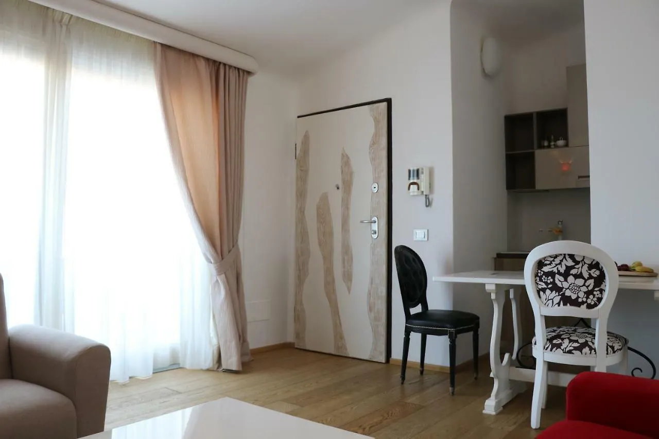Top Penthouse Olbia Lägenhet